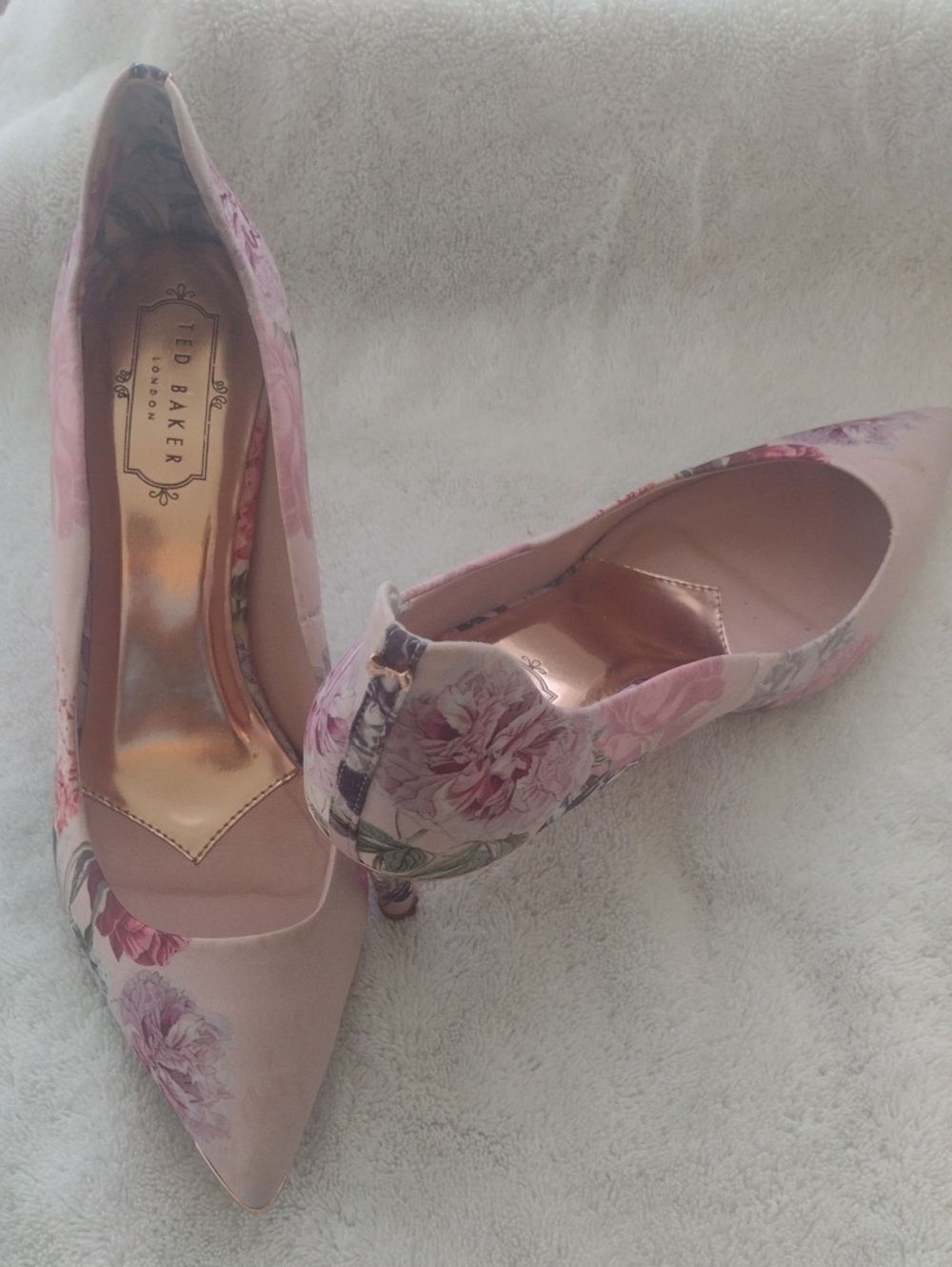 Ted Baker London Pink Floral Satin Pointed-Toe Heels